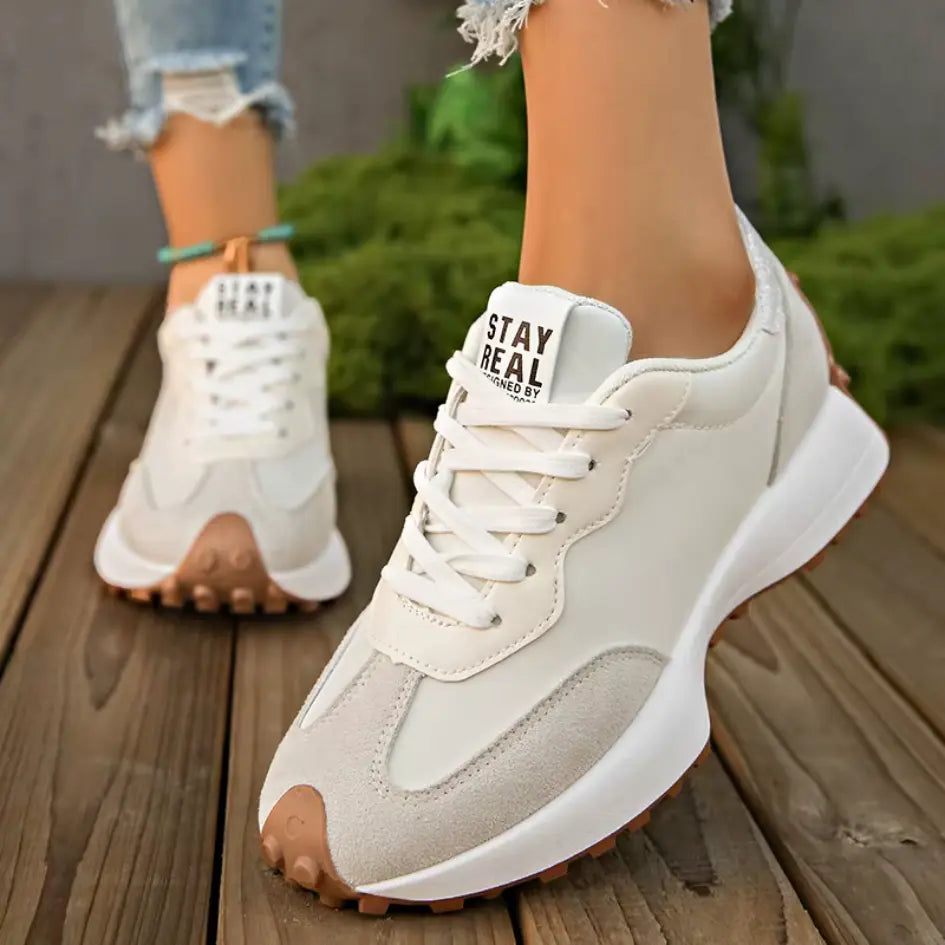 Hannah | White Orthopaedic Shoes