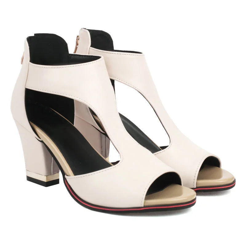Rosenau | Luxuriöse Cut-Out Blockabsatz Sandalen