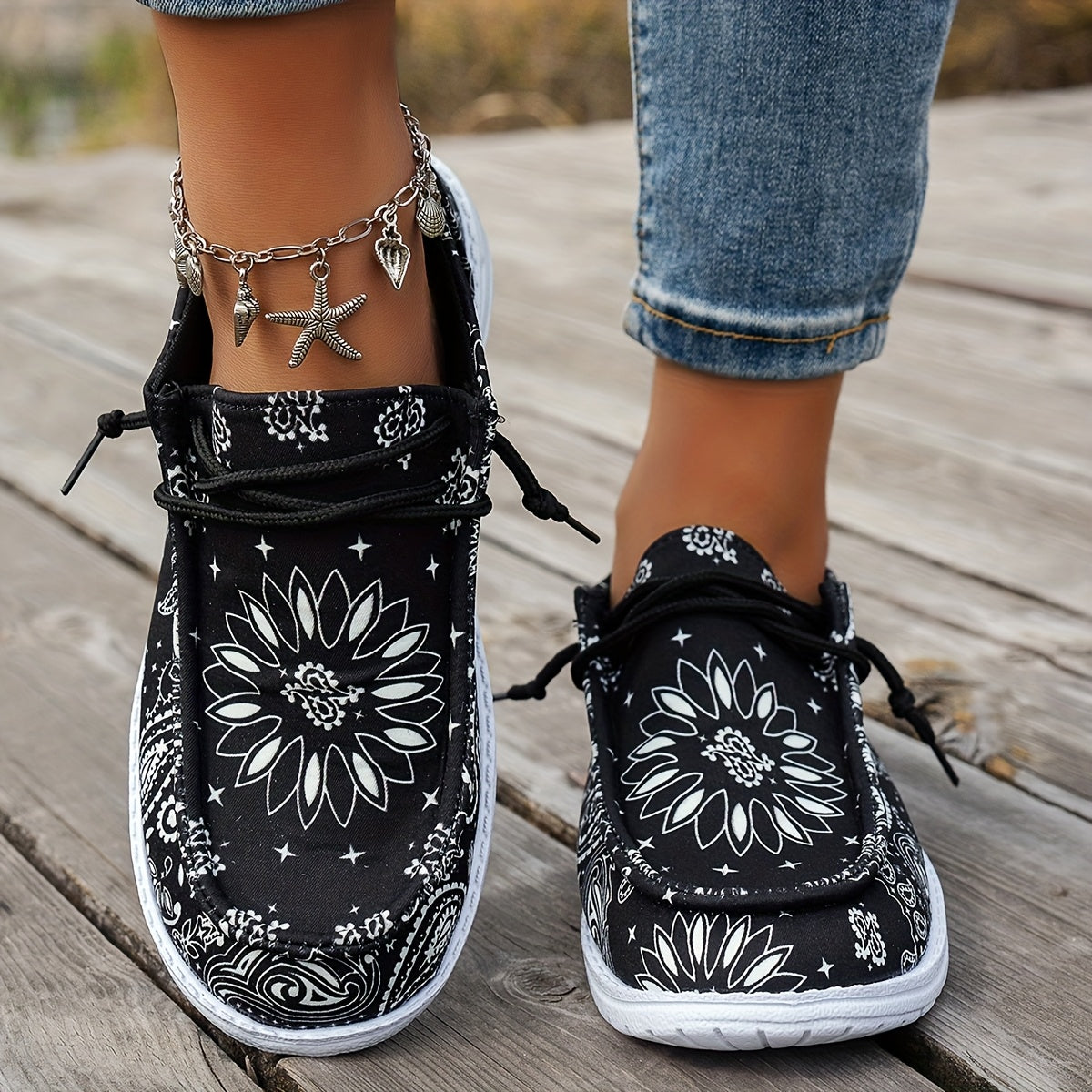 Hannah | Walking Shoes