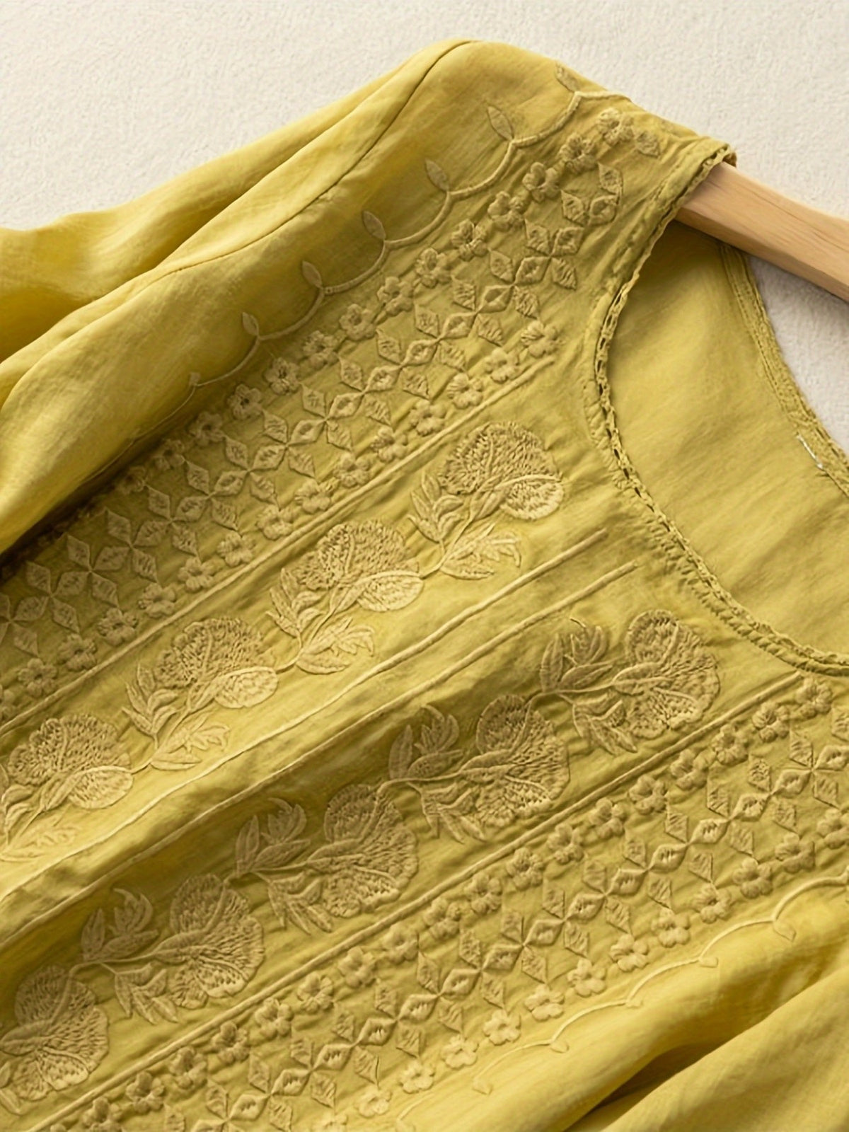 Savina | Embroidered Scoop-Neck Blouse
