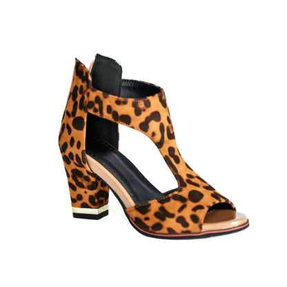 Rosenau | Luxuriöse Cut-Out Blockabsatz Sandalen
