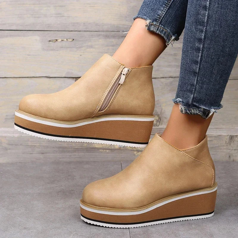Hannah | Women's Platform Wedge