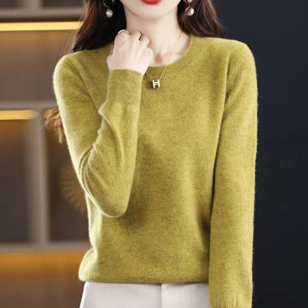 Annika | Women’s Classic Crew-Neck Soft-Knit Jumper