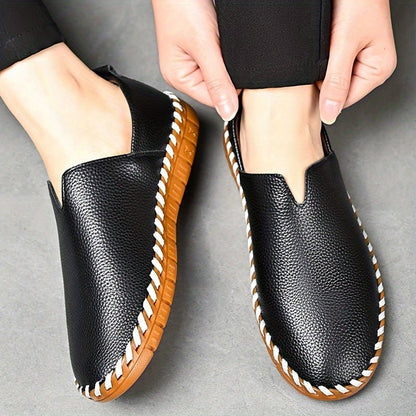 Mateo | Classic Buckle-Detail Comfort Loafers