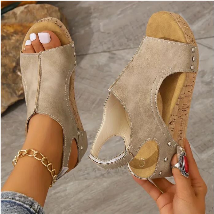 Hannah | Comfort Wedges