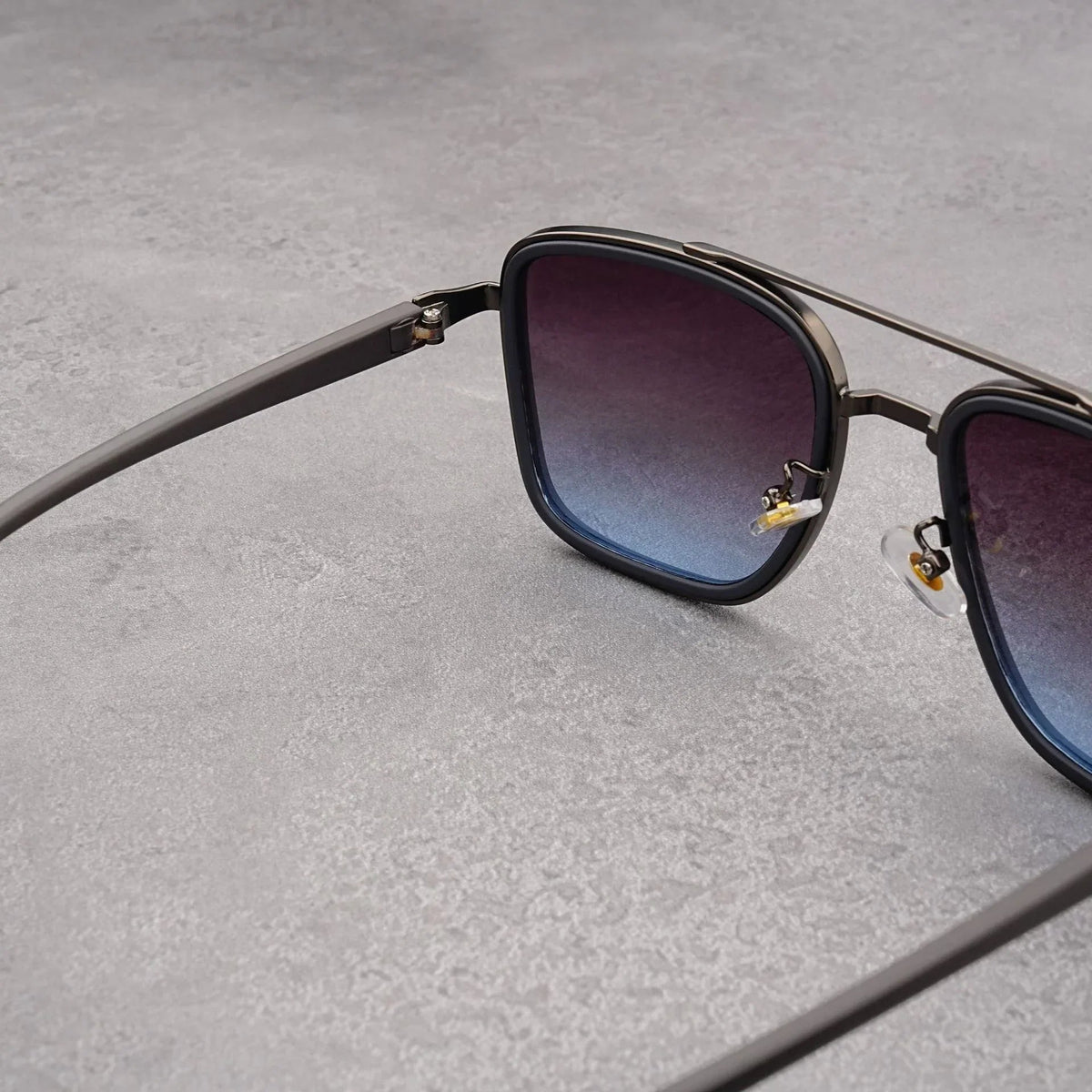 Rowan | Unisex Vintage Square Sunglasses